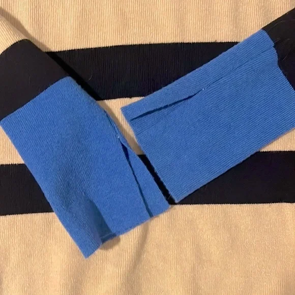 Francesca’s Collections- Tan/Dark Navy Striped Sweater- Size Medium - Picture 3 of 5